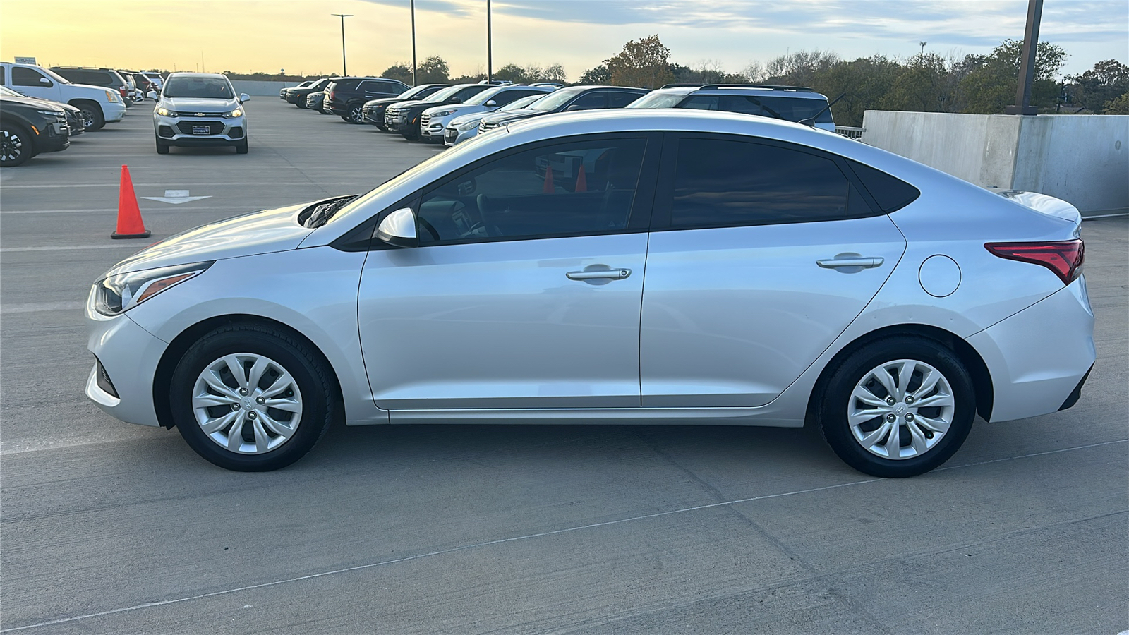 2022 Hyundai Accent SE 7