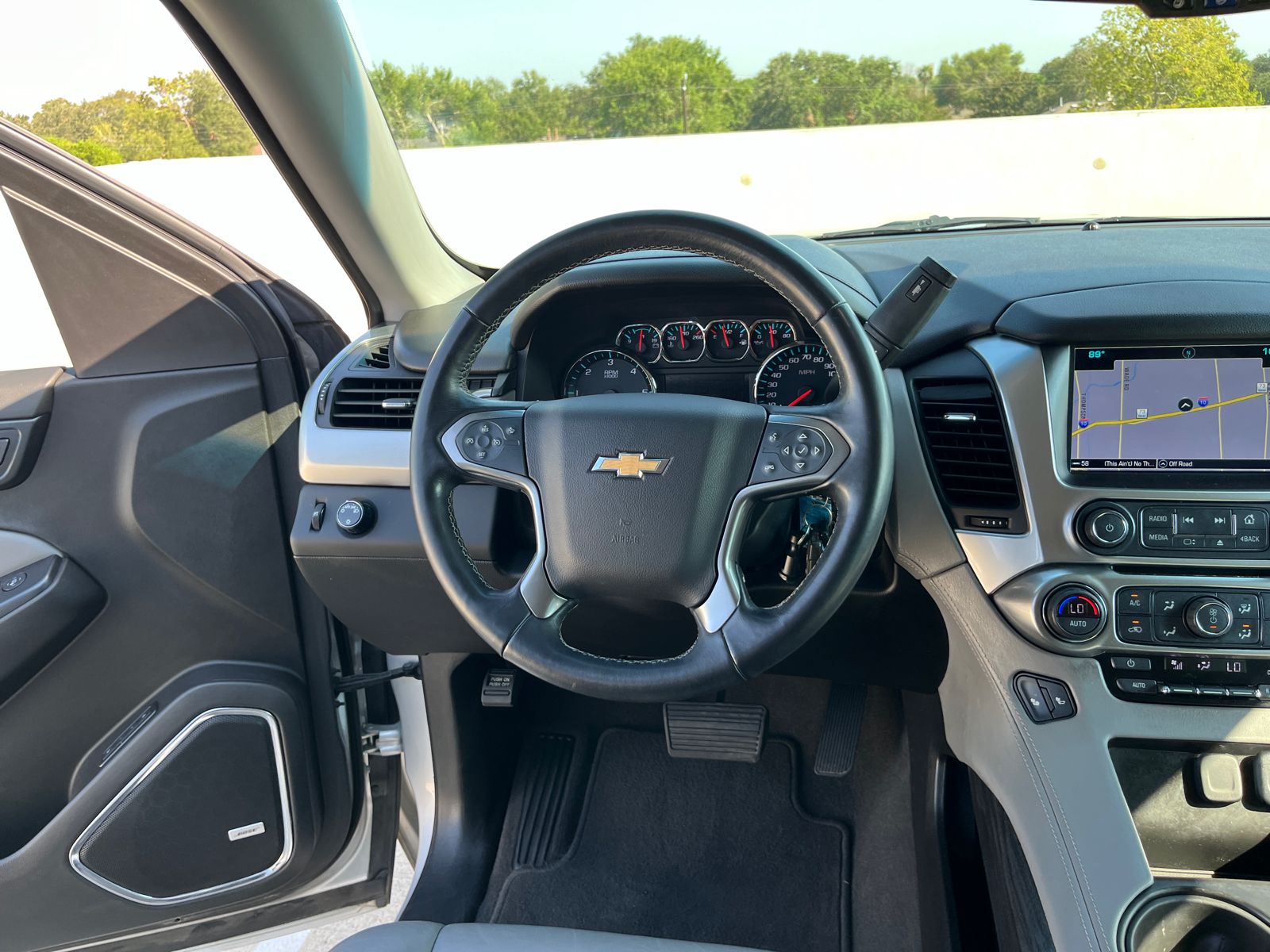 2019 Chevrolet Tahoe LT 26