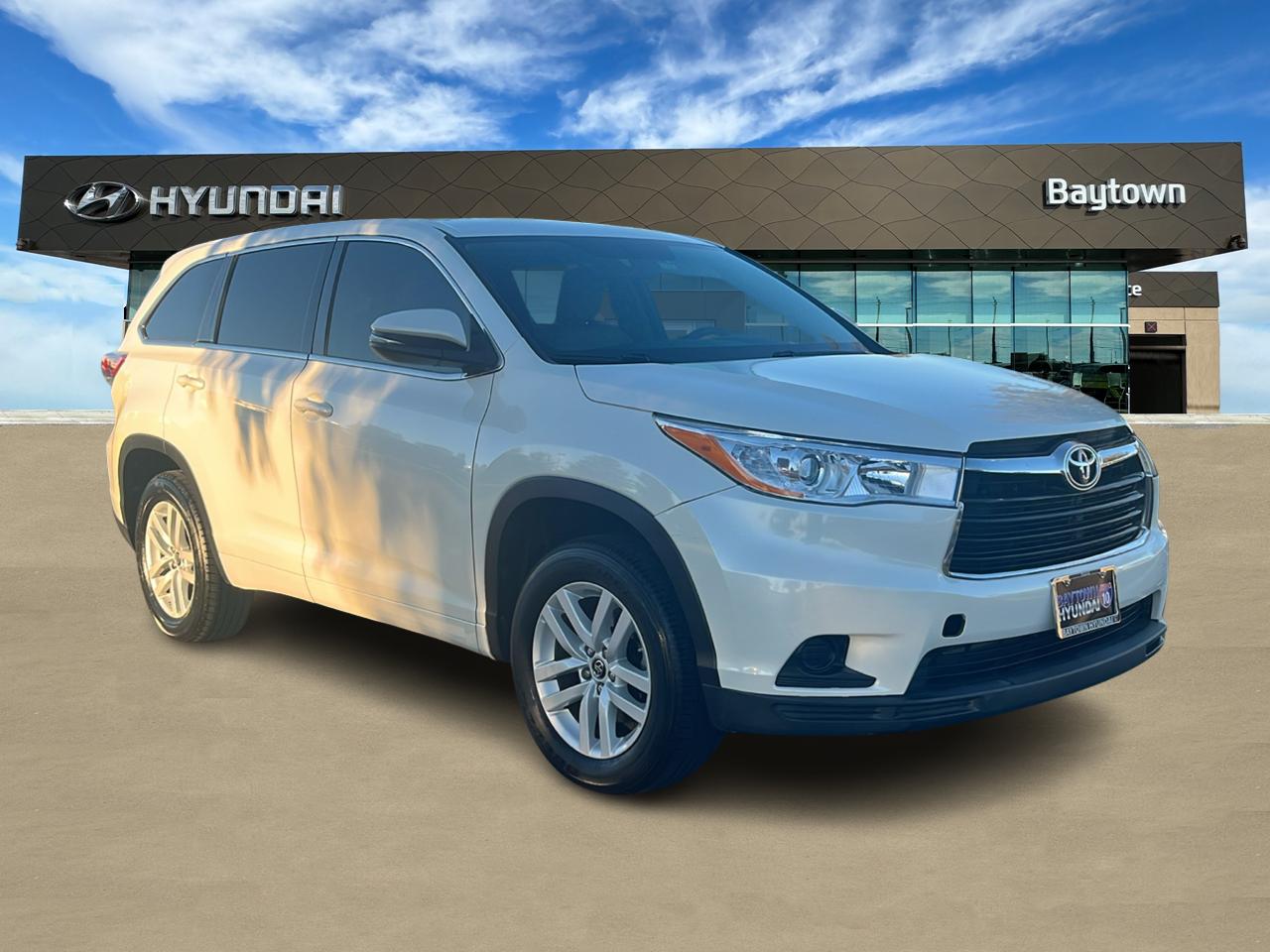 2016 Toyota Highlander  1