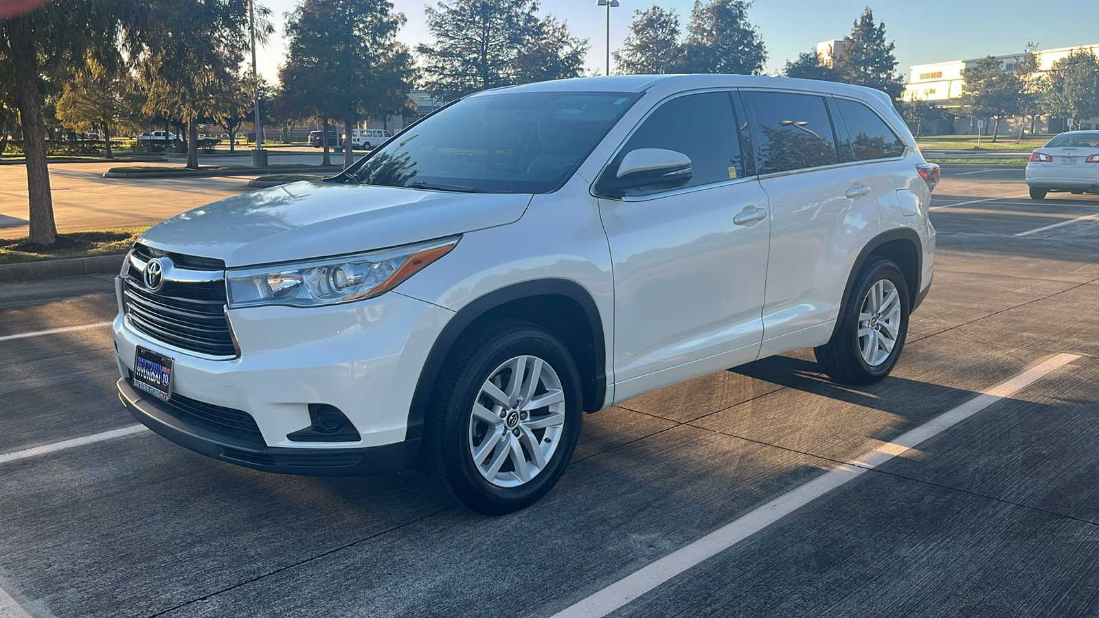 2016 Toyota Highlander  7