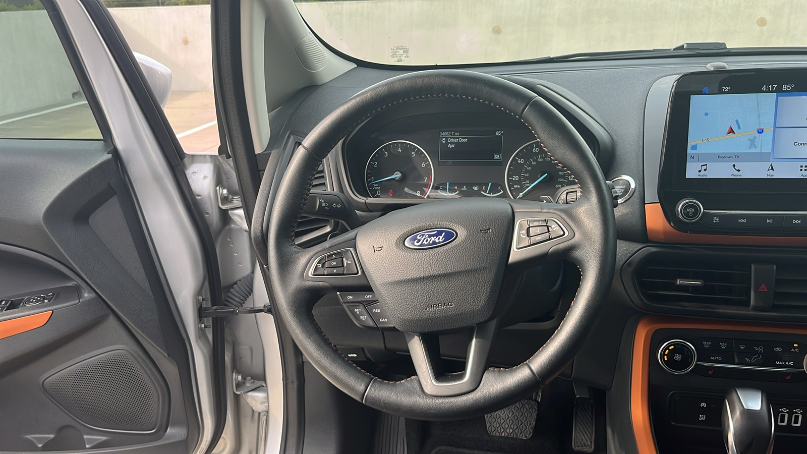 2018 Ford EcoSport SES 27