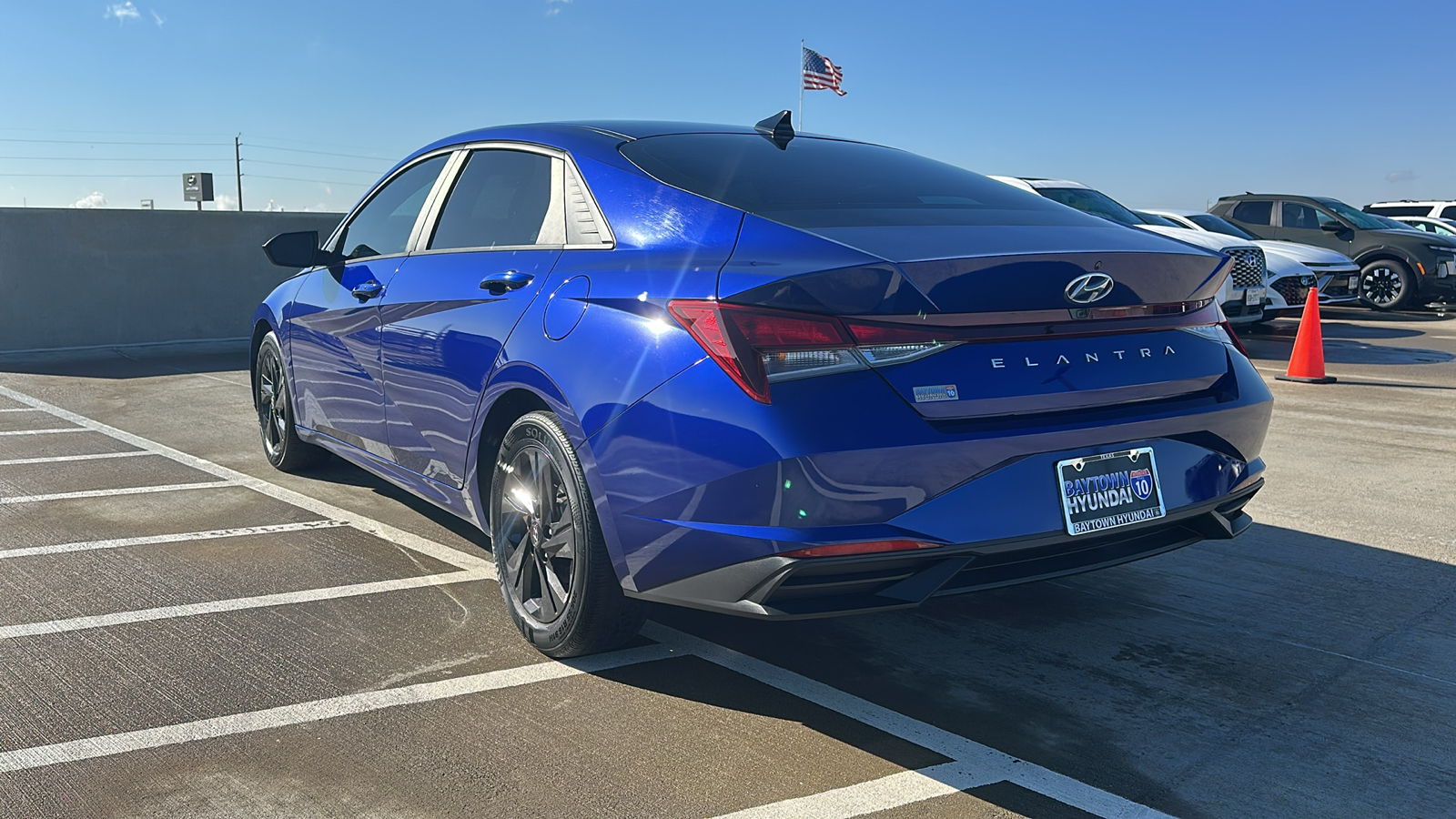 2021 Hyundai ELANTRA  8