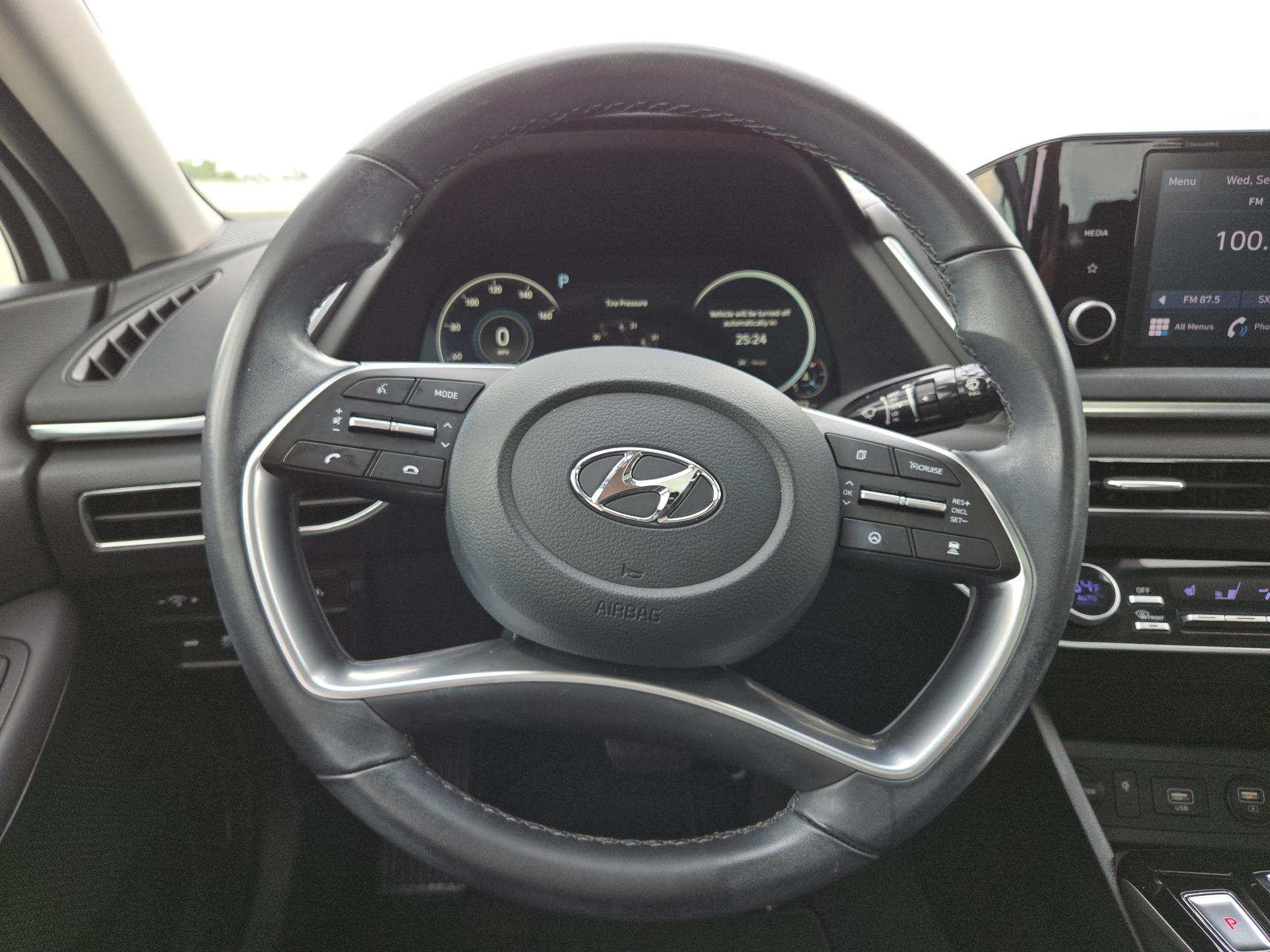 2022 Hyundai Sonata SEL 24