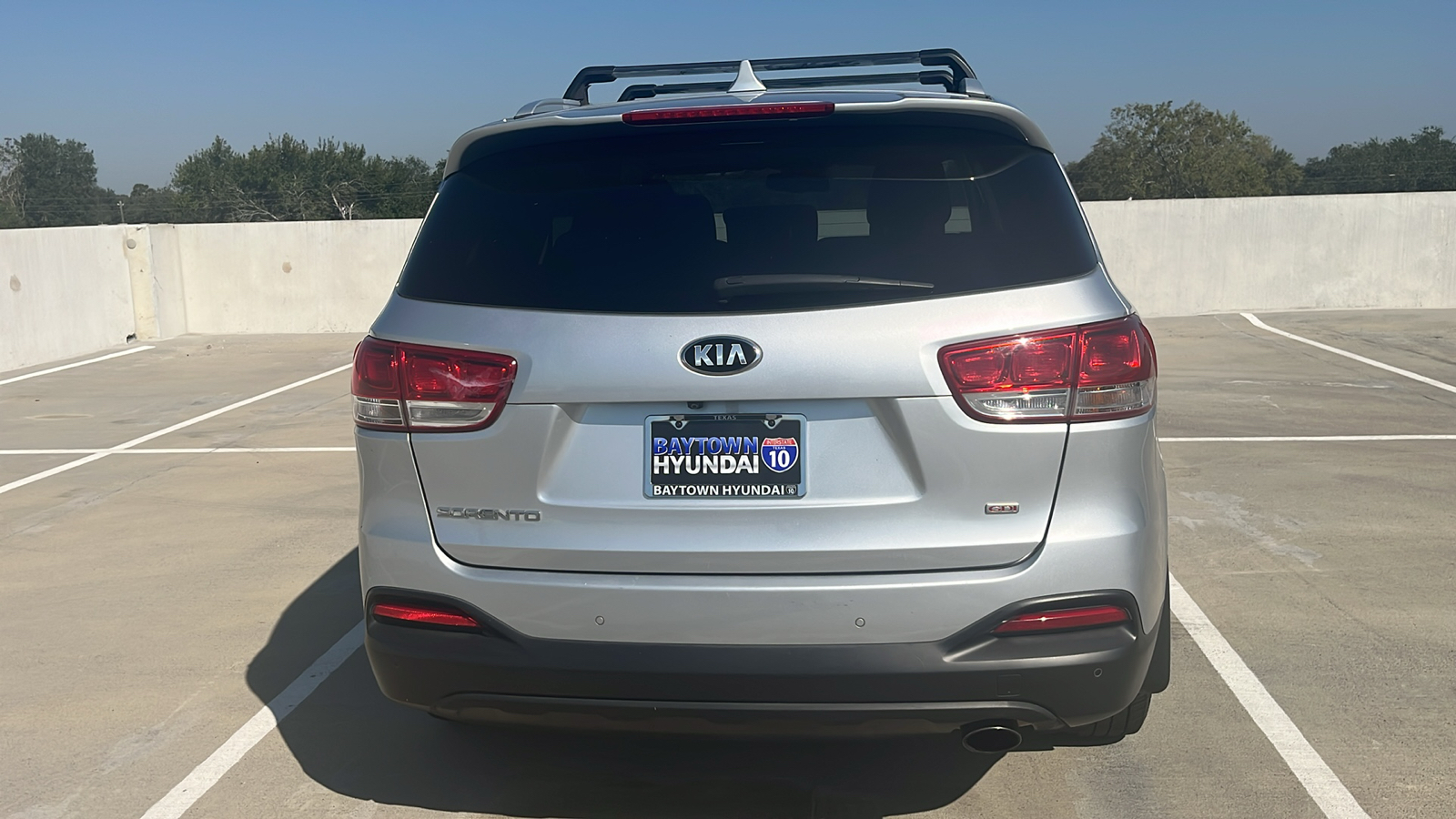 2017 Kia Sorento LX 10