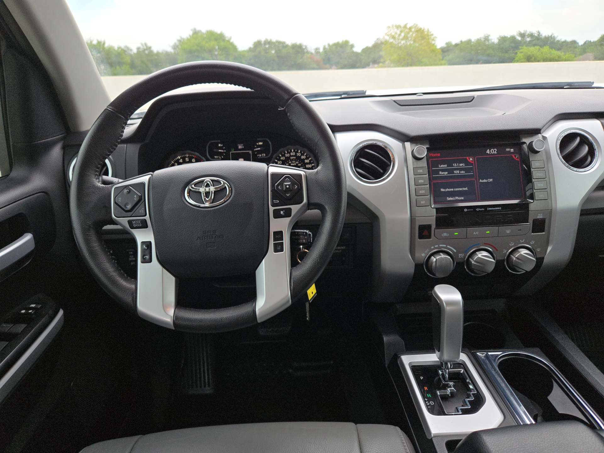 2020 Toyota Tundra 2WD SR5 24