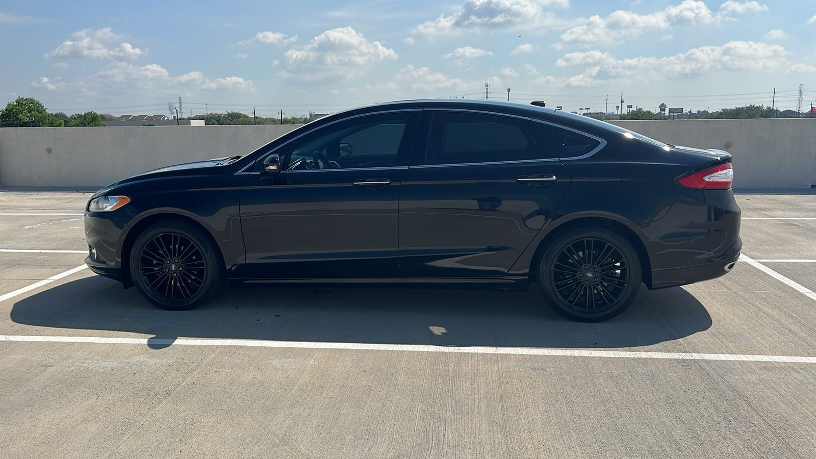 2016 Ford Fusion SE 10