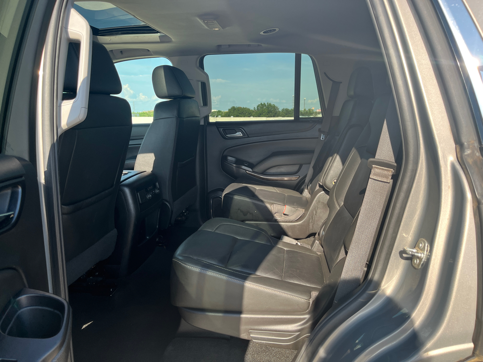 2018 Chevrolet Tahoe LT 24