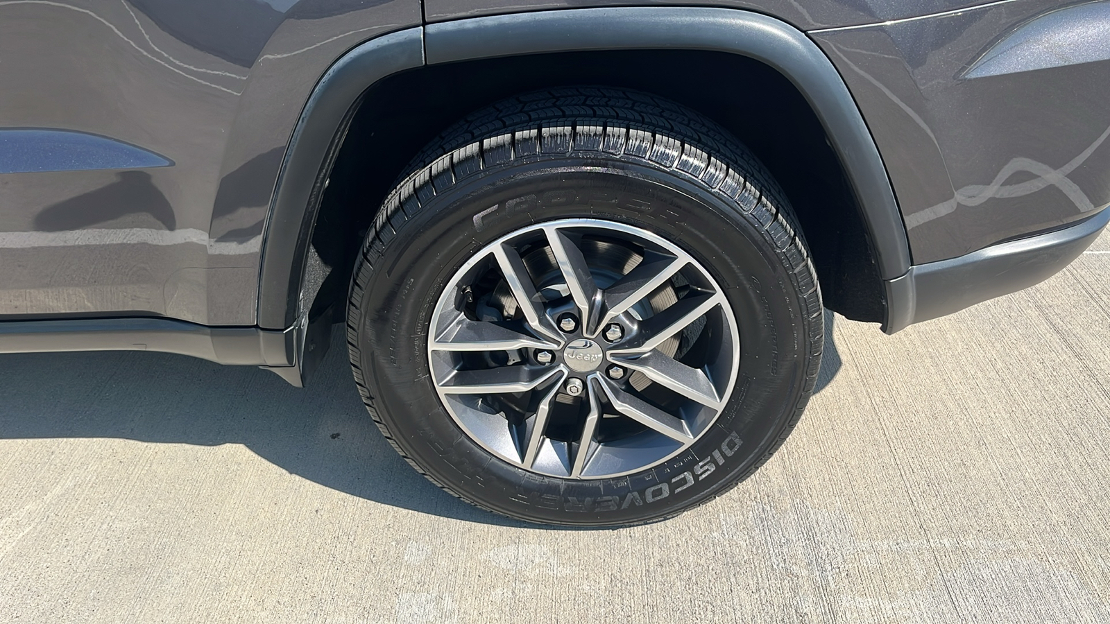 2018 Jeep Grand Cherokee Limited 16