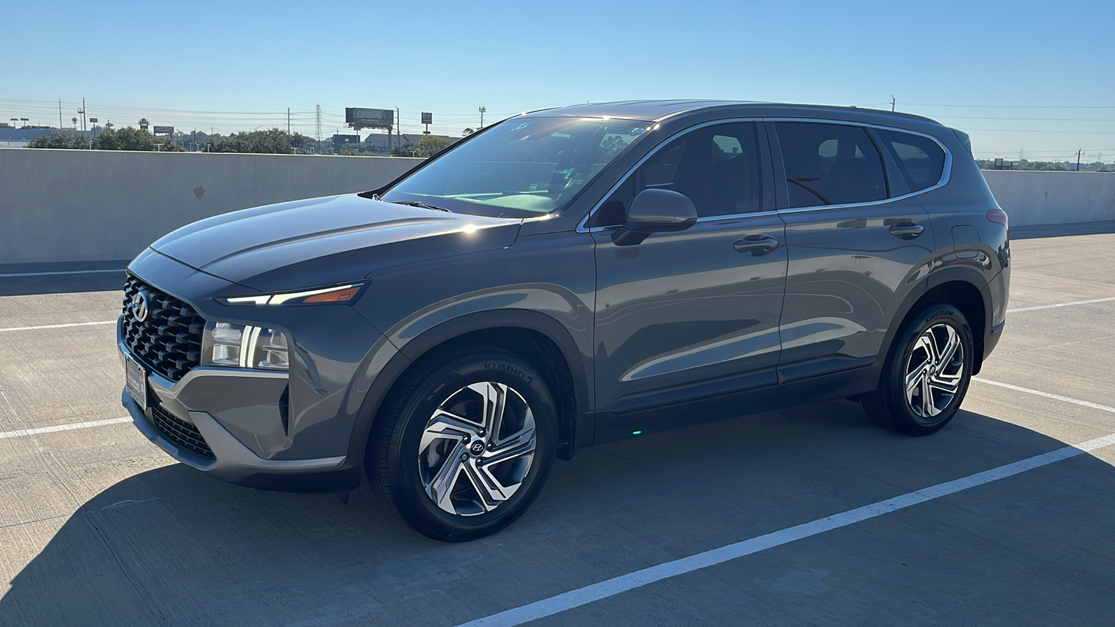 2021 Hyundai Santa Fe SE 8