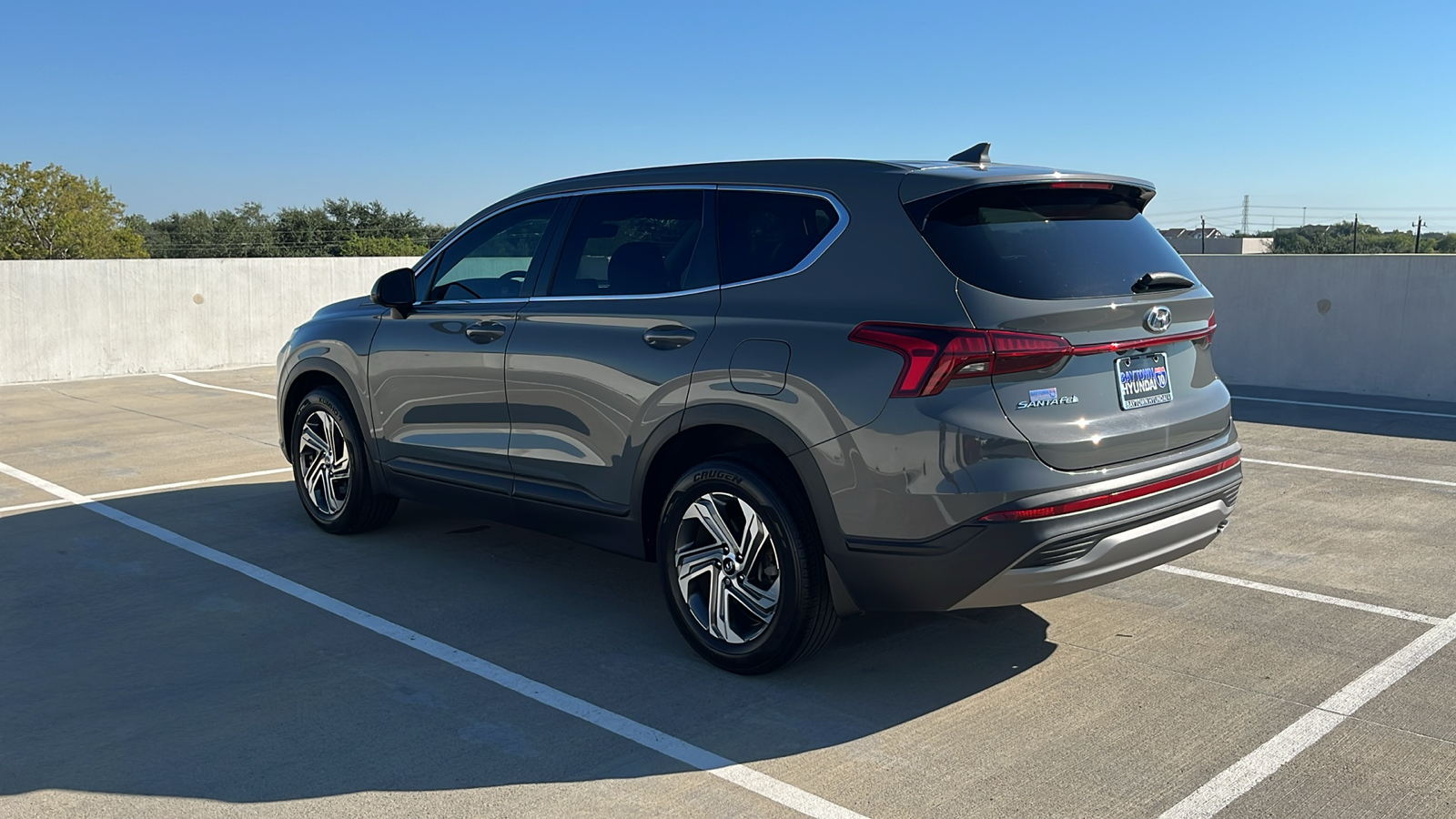 2021 Hyundai Santa Fe SE 10