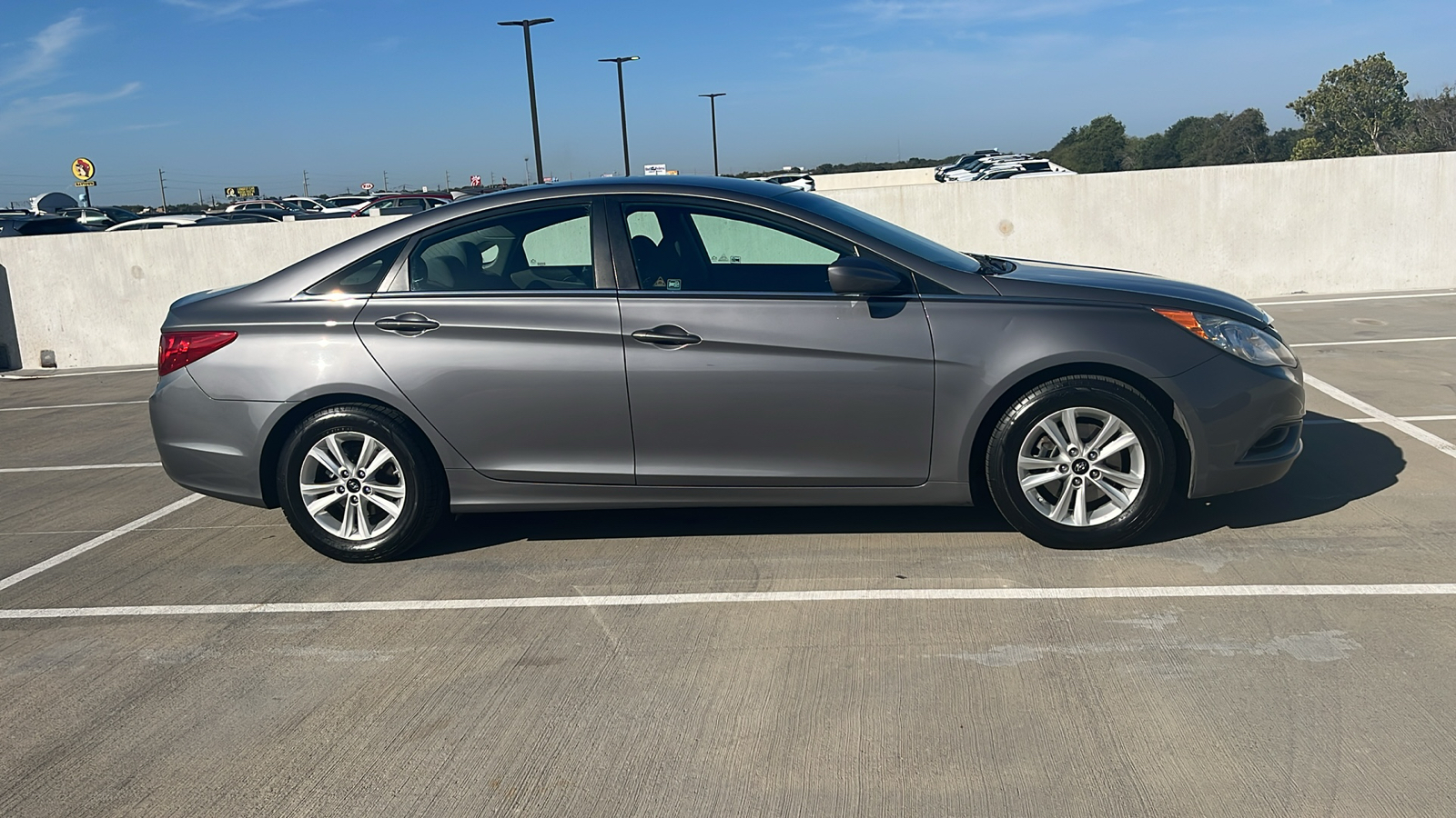 2012 Hyundai Sonata GLS 12