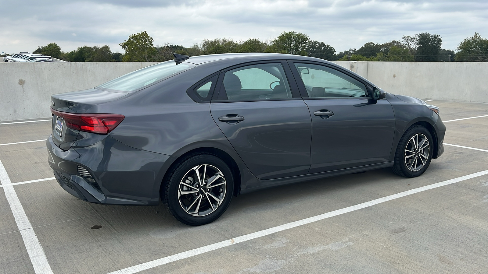 2022 Kia Forte LXS 10