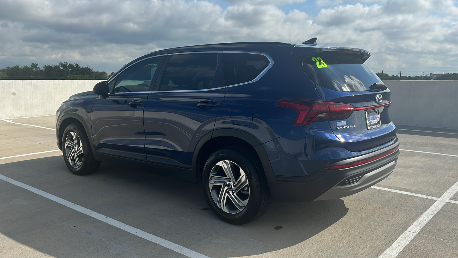 2023 Hyundai Santa Fe SE 10