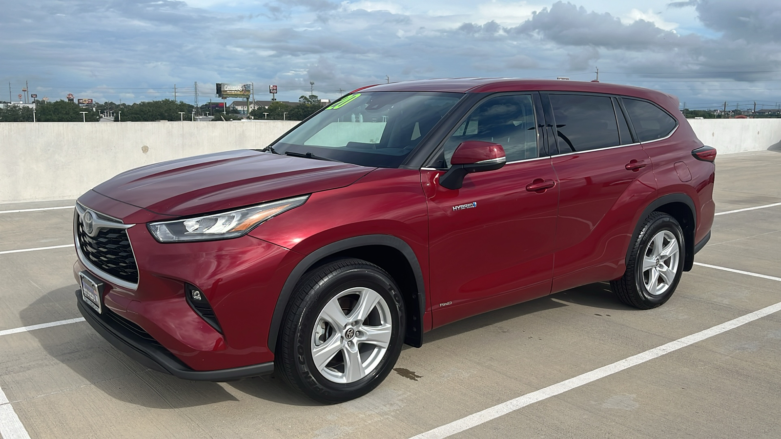 2020 Toyota Highlander Hybrid LE 8