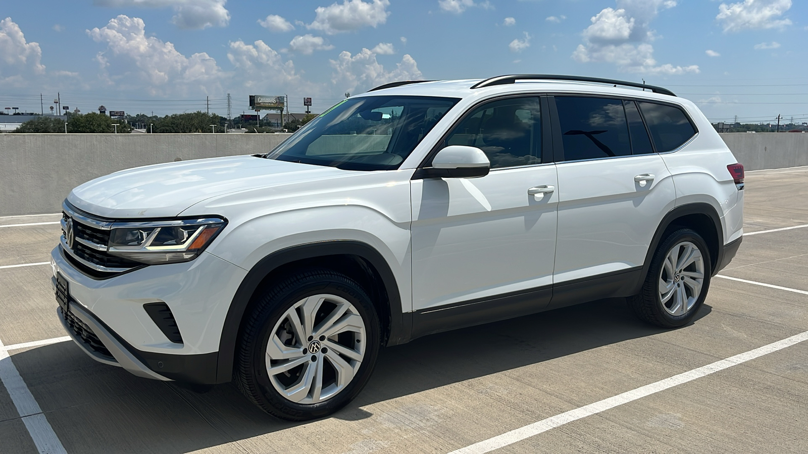 2021 Volkswagen Atlas 3.6L V6 SE with Technology 7