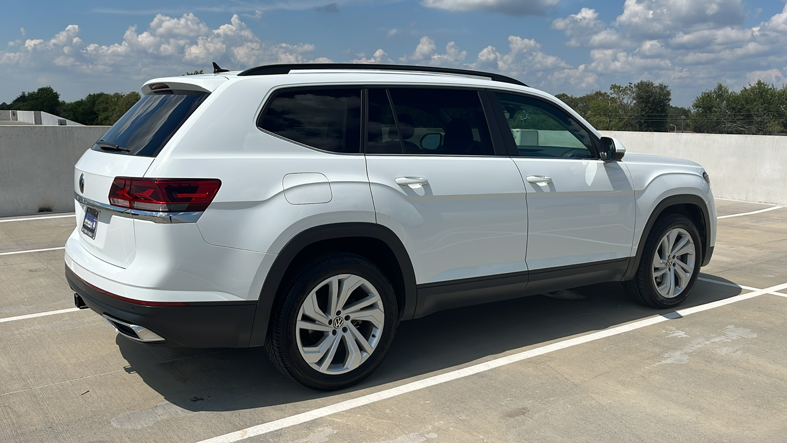 2021 Volkswagen Atlas 3.6L V6 SE with Technology 13