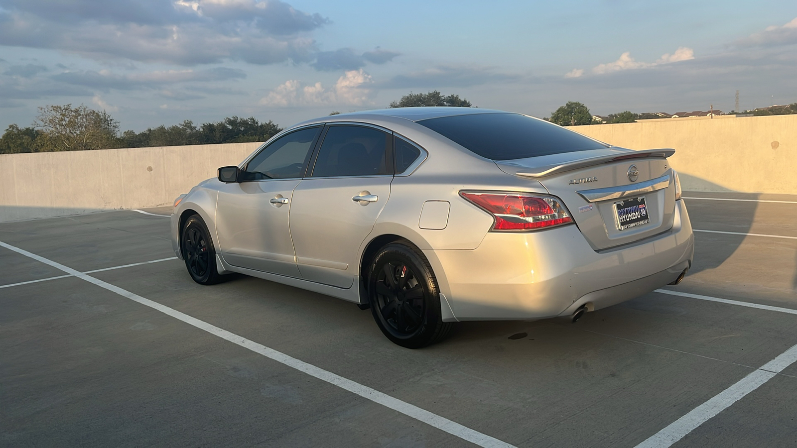 2015 Nissan Altima  9