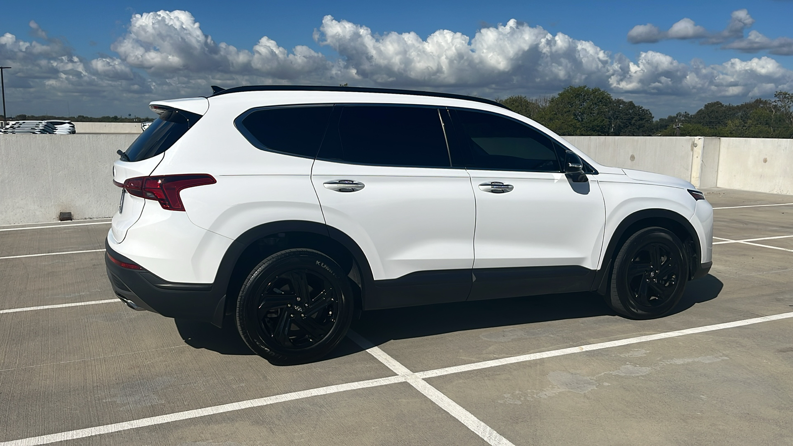 2023 Hyundai SANTA FE  12