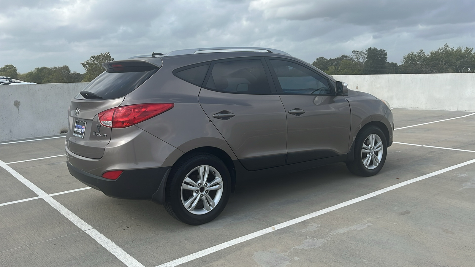 2013 Hyundai Tucson GLS 11