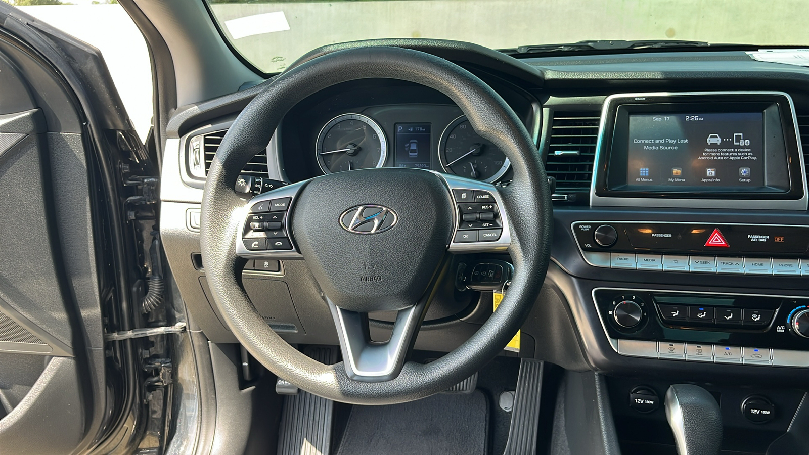 2019 Hyundai Sonata SE 24