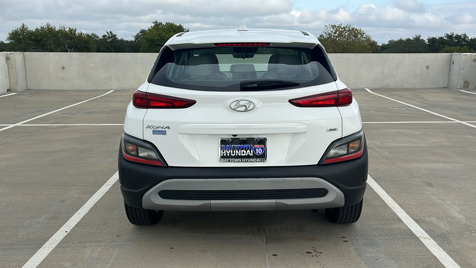 2023 Hyundai Kona SE 10