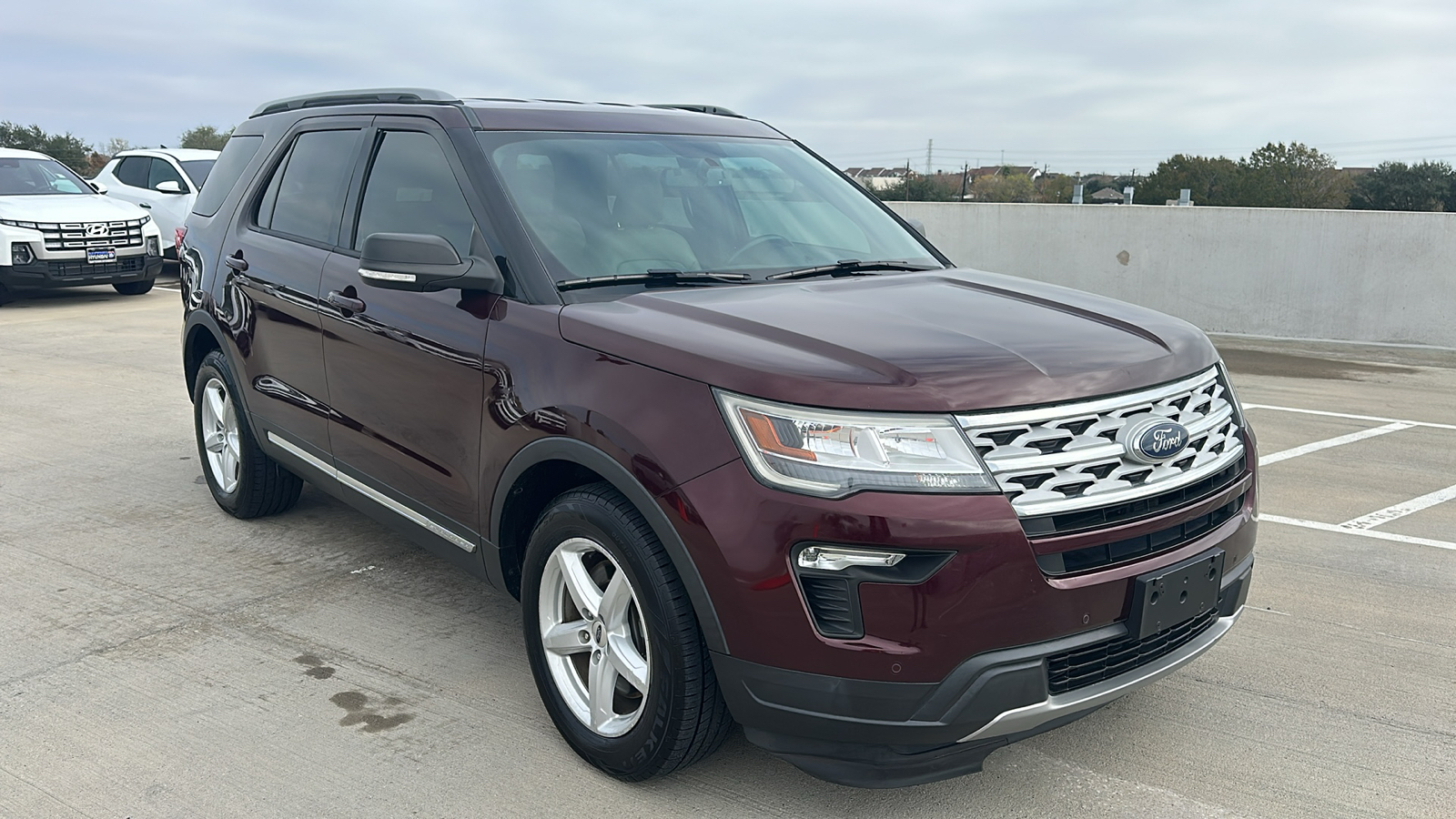 2019 Ford Explorer XLT 1