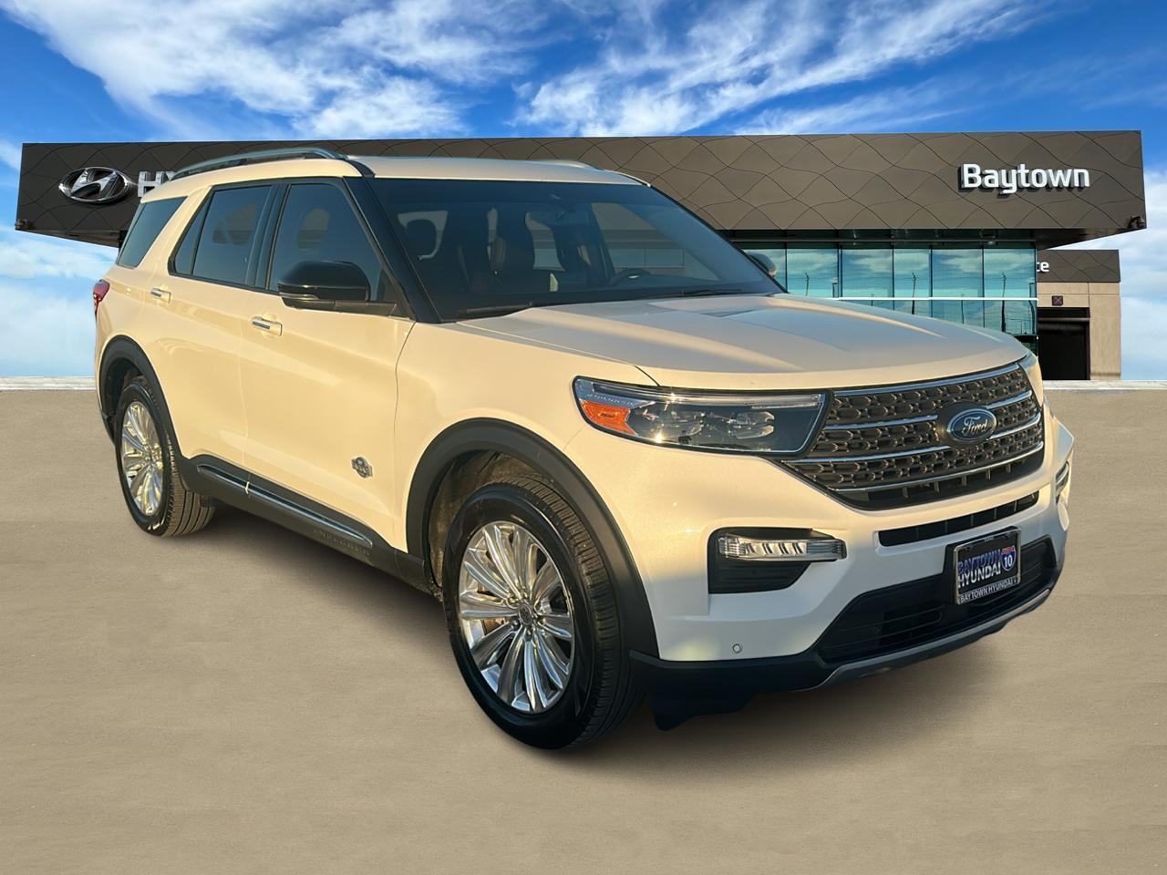 2023 Ford Explorer King Ranch 1