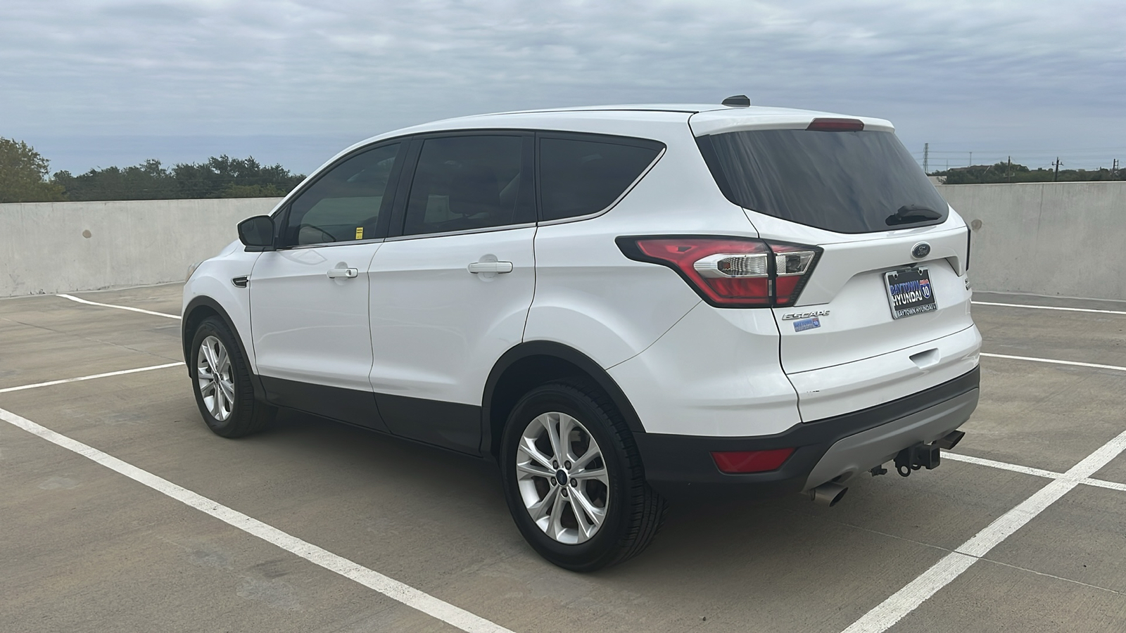 2017 Ford Escape SE 9