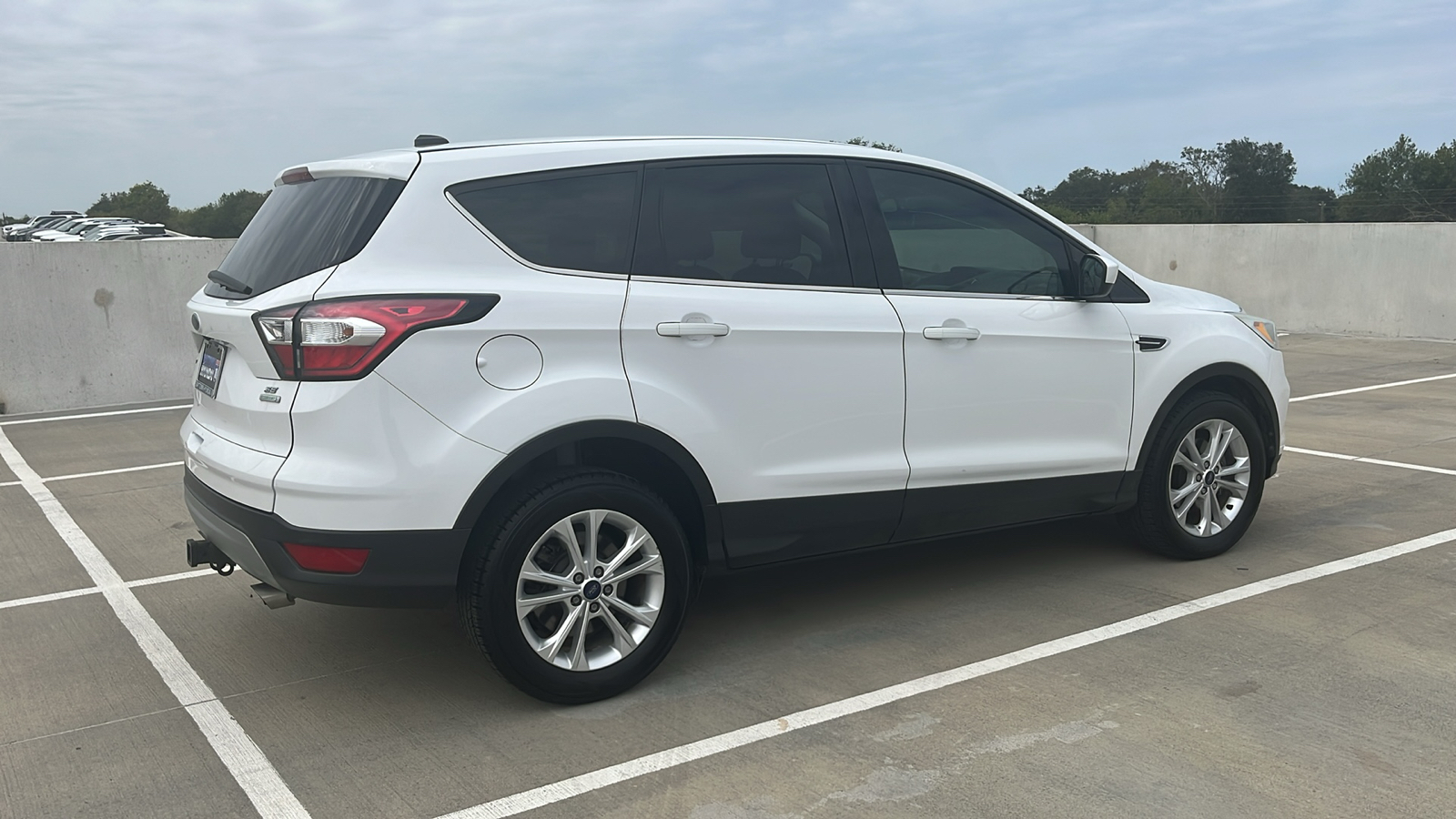 2017 Ford Escape SE 11