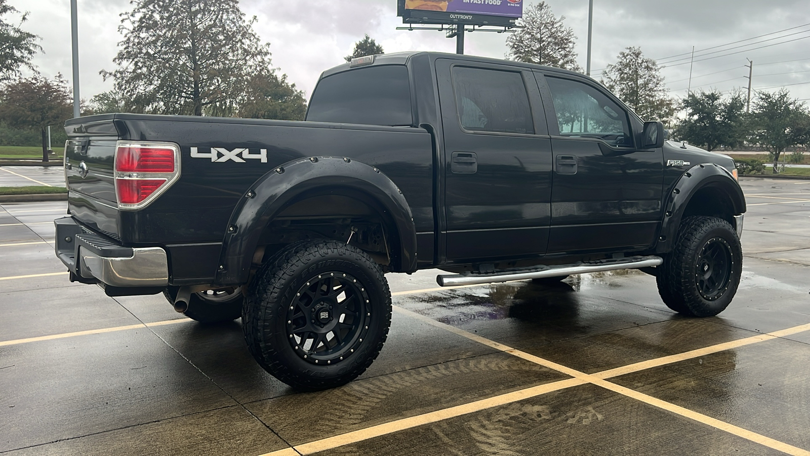 2010 Ford F-150  11