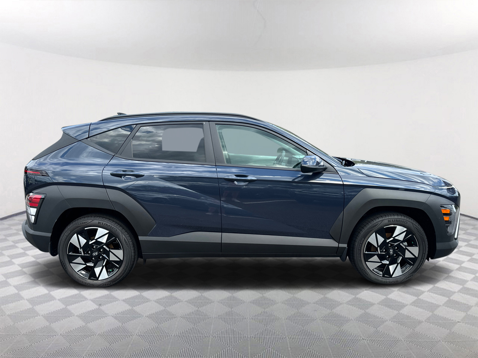 2025 Hyundai Kona SEL 8