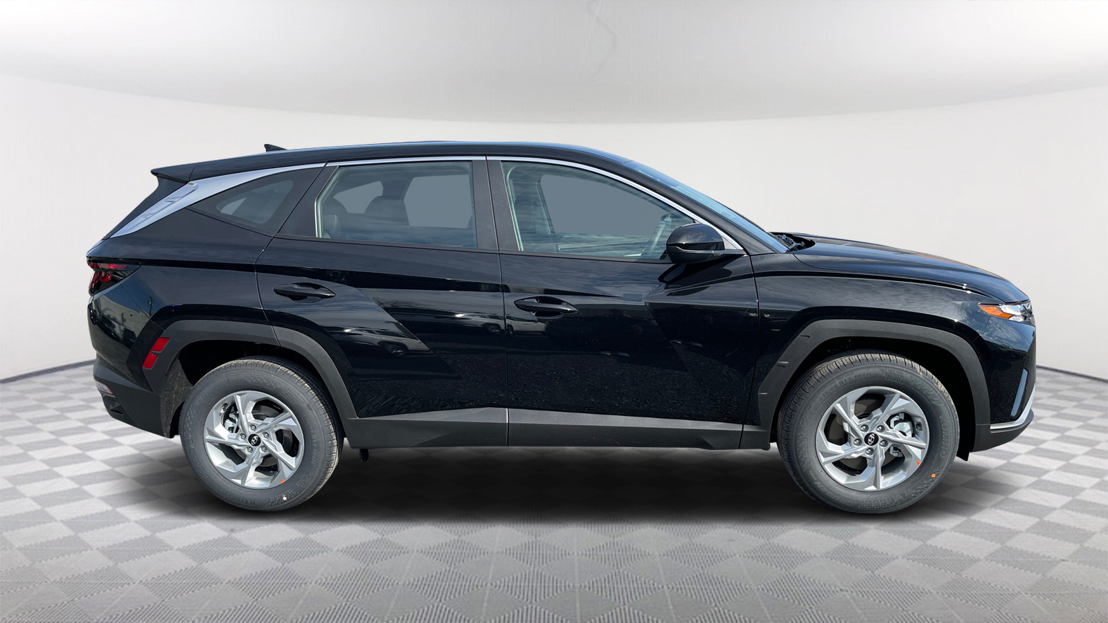 2024 Hyundai Tucson SE 7