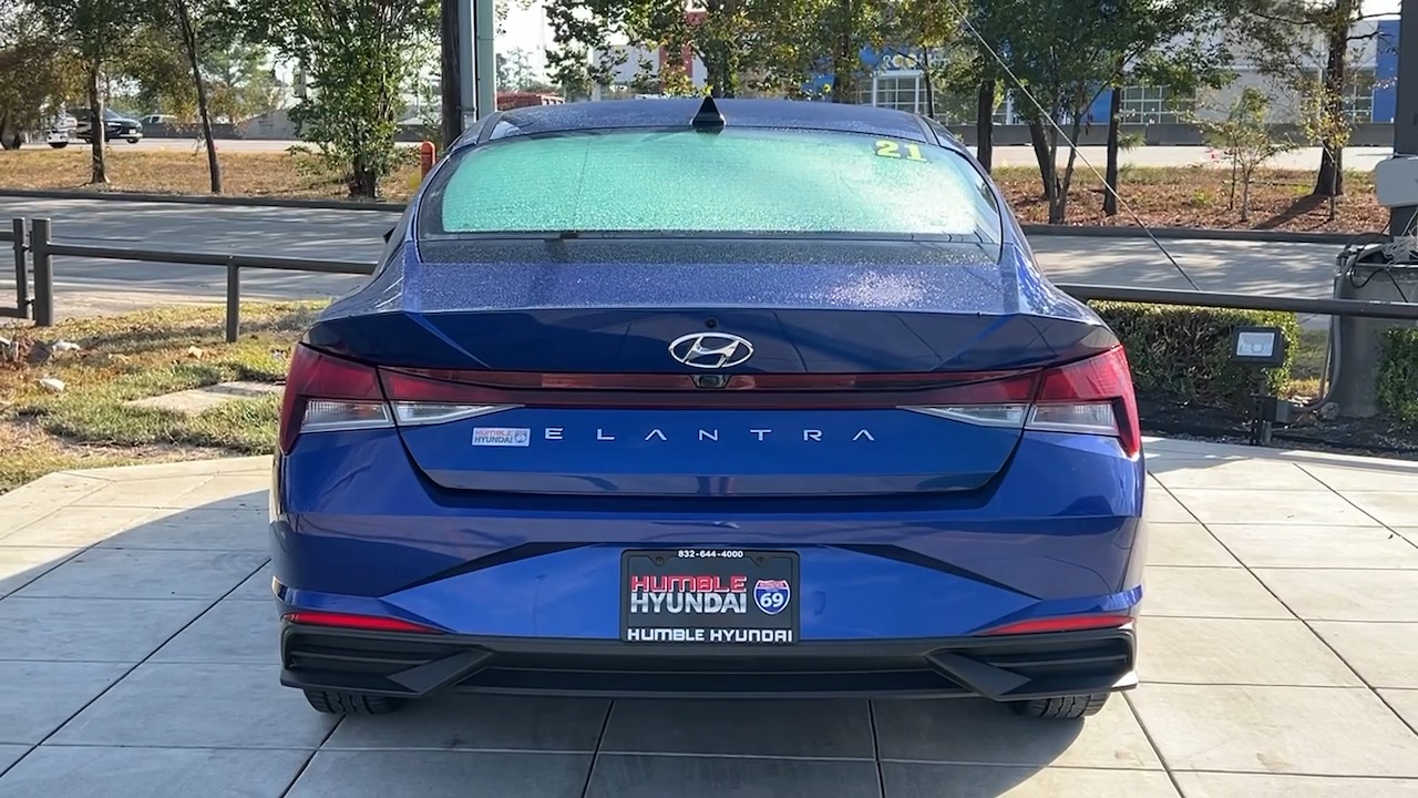 2021 Hyundai Elantra SEL 16