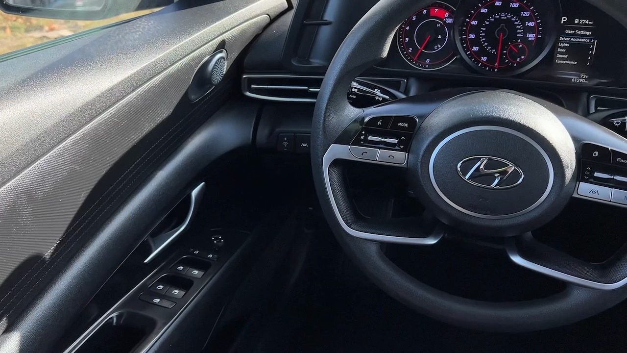 2021 Hyundai Elantra SEL 18