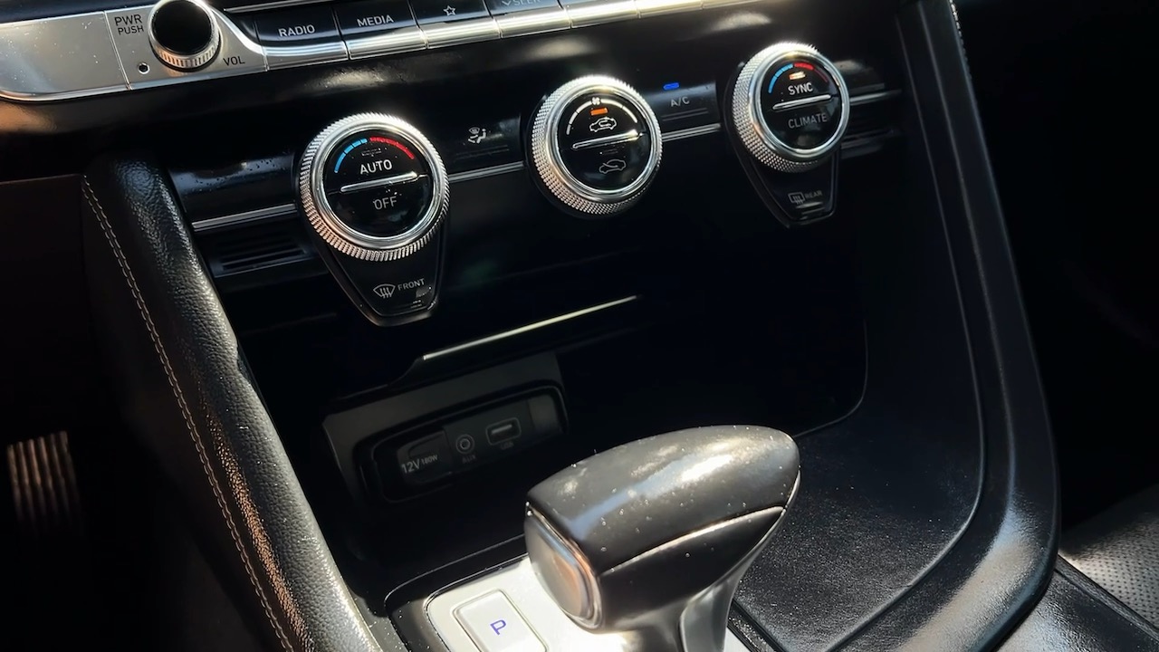 2019 Genesis G70 2.0T Advanced 30