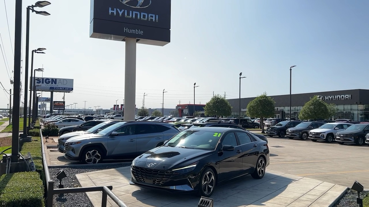 2021 Hyundai Elantra Limited 38