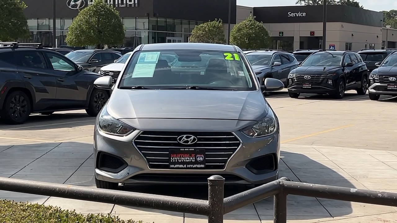 2021 Hyundai Accent SE 10