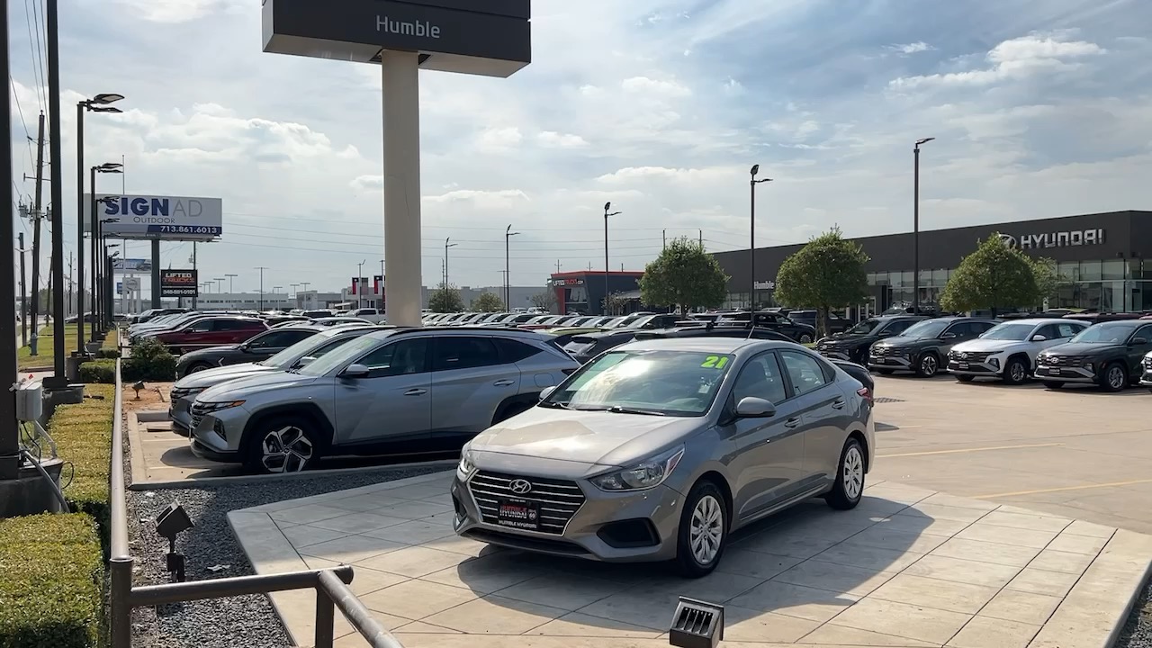 2021 Hyundai Accent SE 37