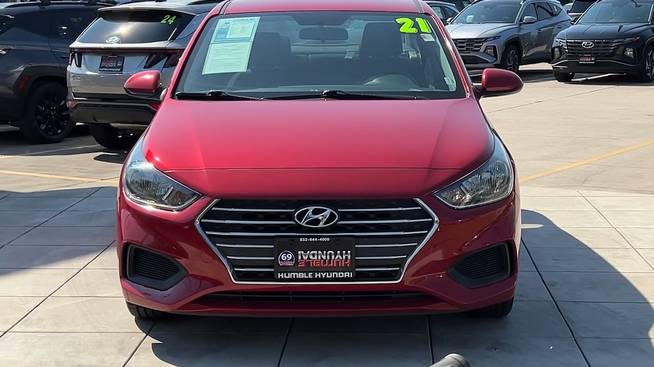 2021 Hyundai Accent SE 10