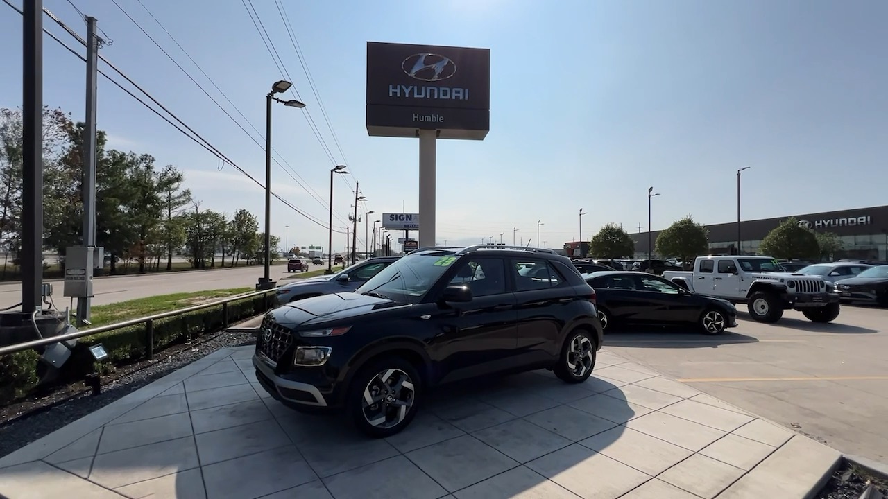 2023 Hyundai Venue SEL 5