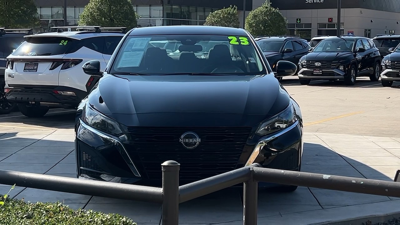 2023 Nissan Altima 2.5 S 10