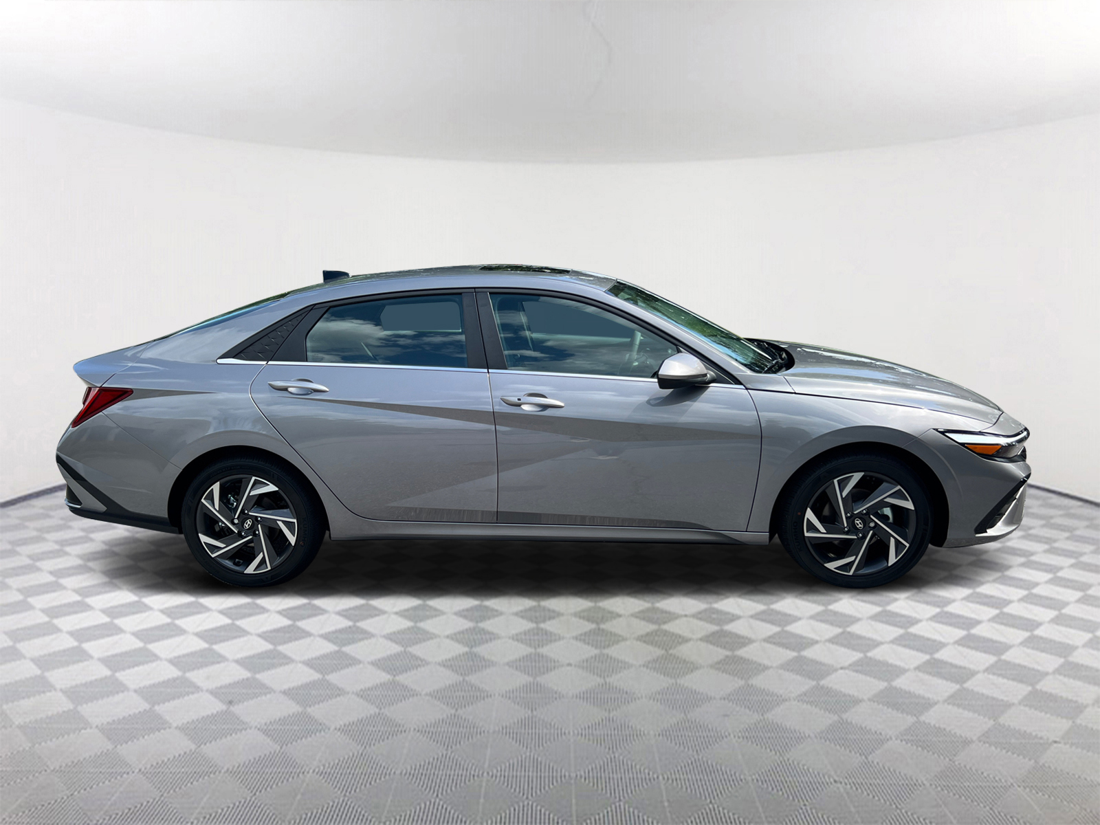 2024 Hyundai Elantra SEL 4