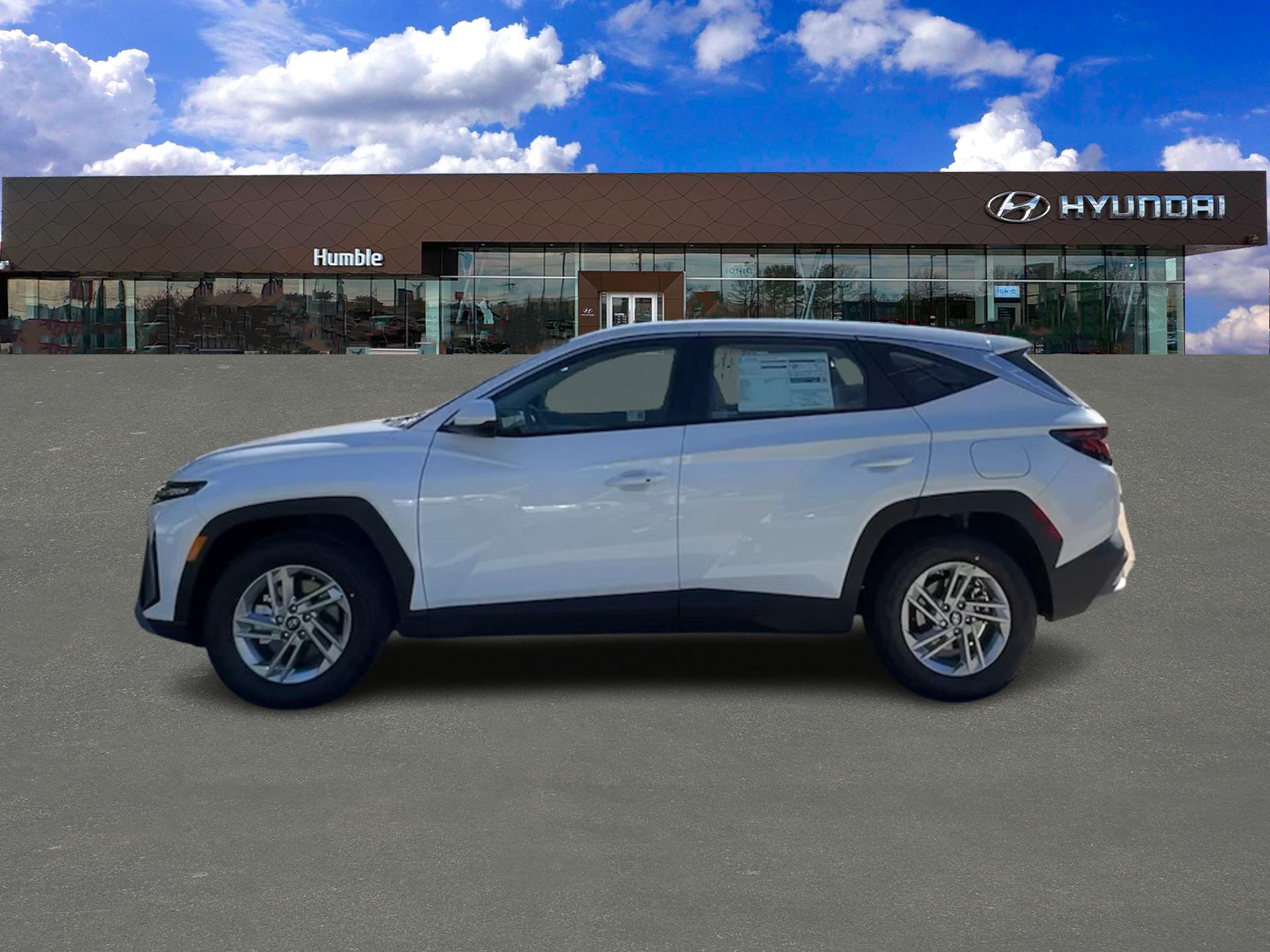 2025 Hyundai Tucson SE 1