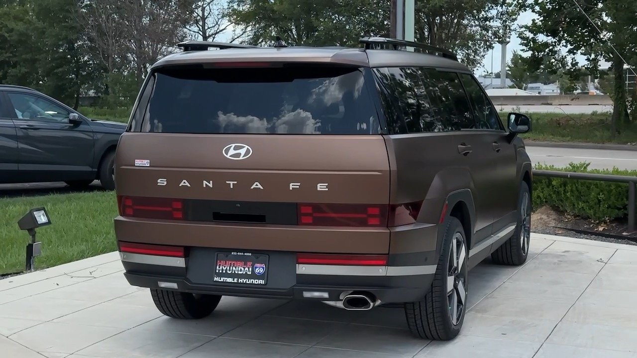 2024 Hyundai Santa Fe Limited 17