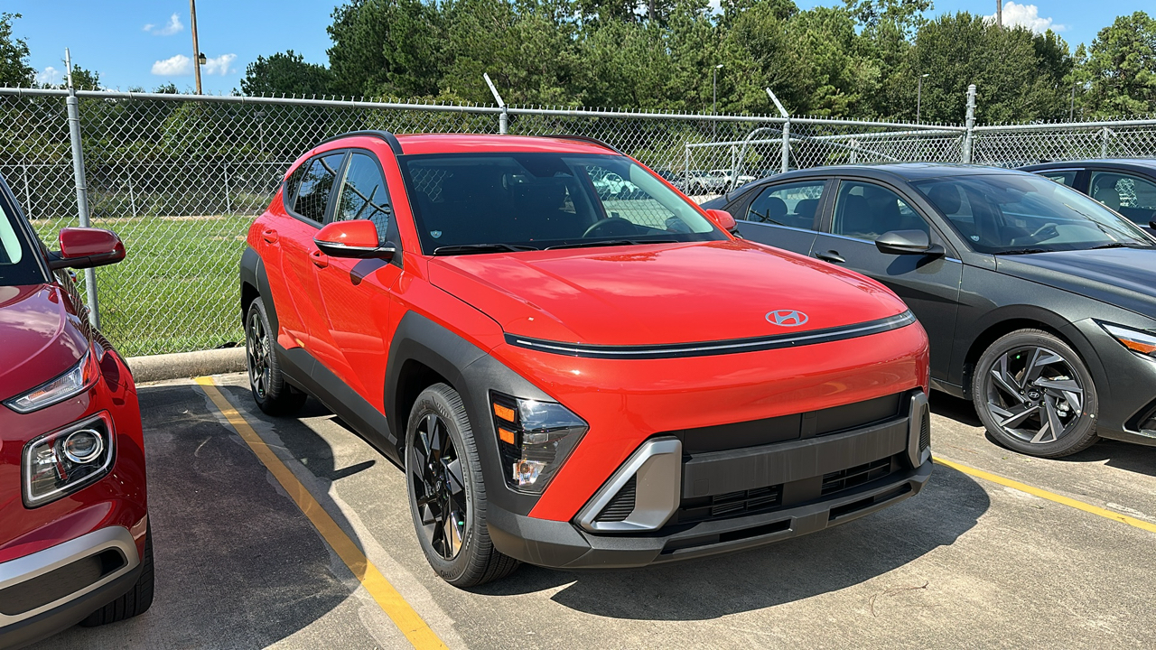 2024 Hyundai Kona SEL 3