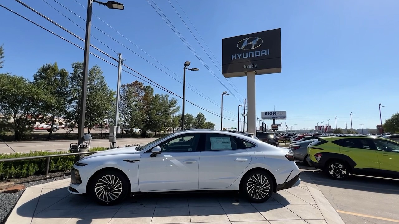 2024 Hyundai Sonata Hybrid Limited 2