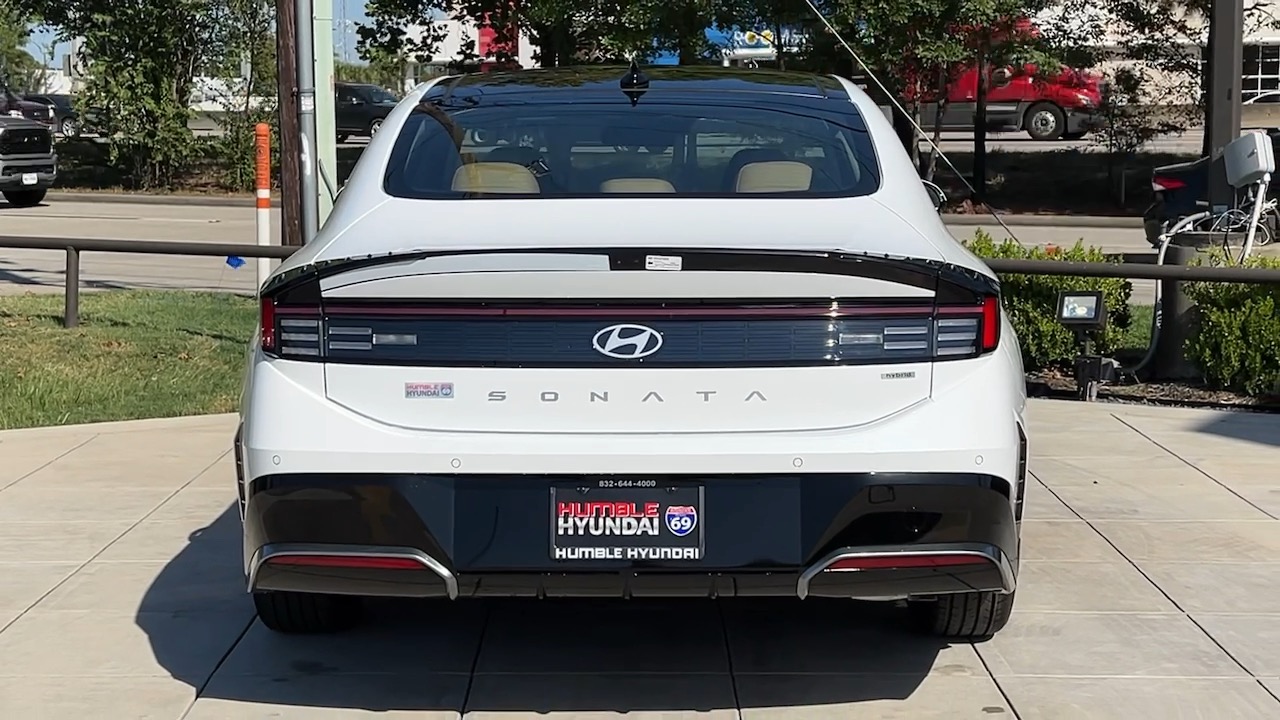 2024 Hyundai Sonata Hybrid Limited 16