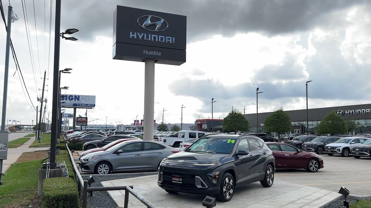 2024 Hyundai Kona SEL 40