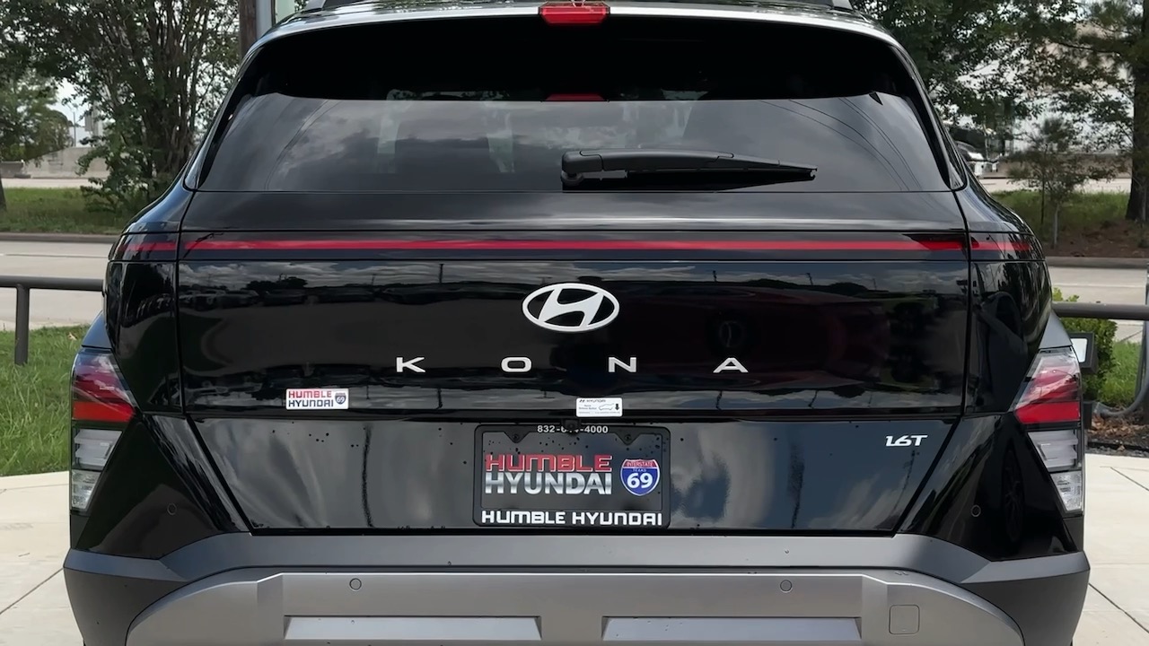 2024 Hyundai Kona Limited 18