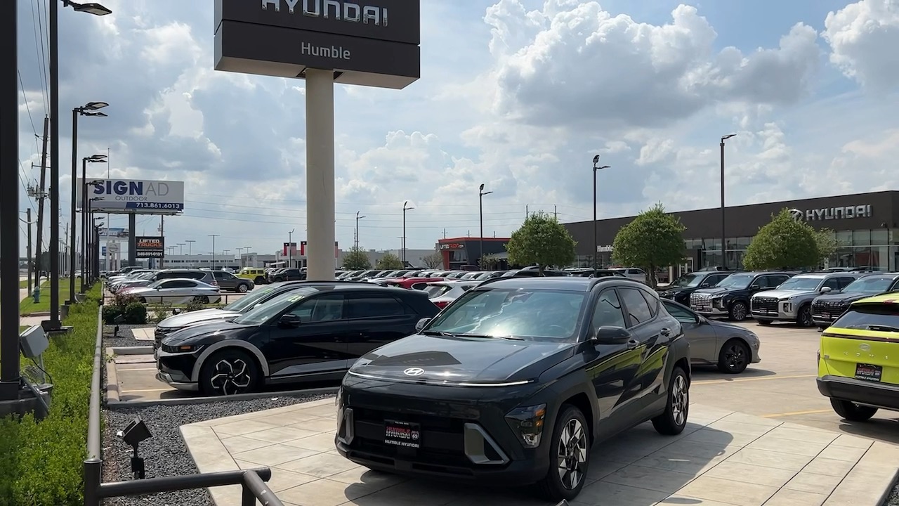 2024 Hyundai Kona SEL 39